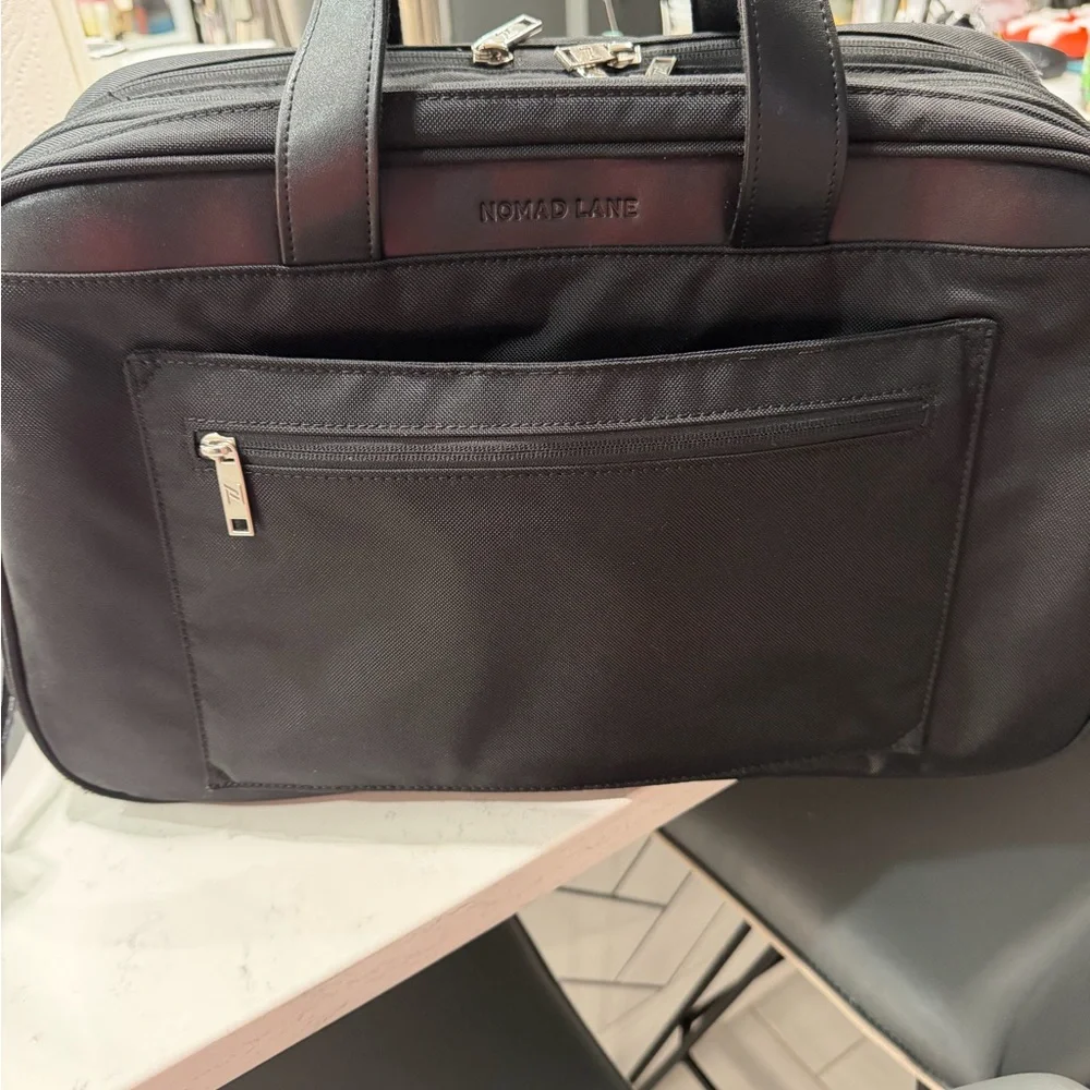 Nomad Lane Carry-On Luggage Duffel Bag Black Like New